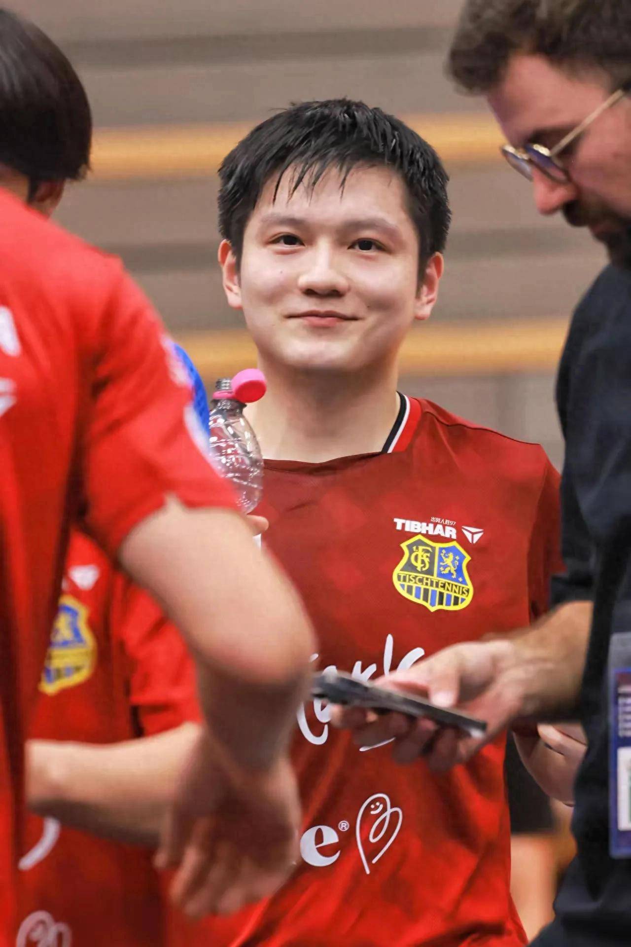 leyu乐鱼-包含赛后德国杯传出新动向，皇家社会外线爆发，管理层表态：信心回归，高层口径保持一致的词条-leyu乐鱼